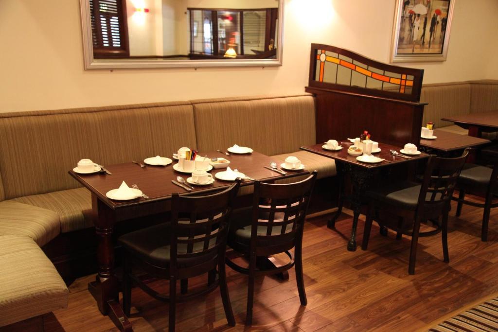 Dalton Inn Hotel Claremorris Dış mekan fotoğraf