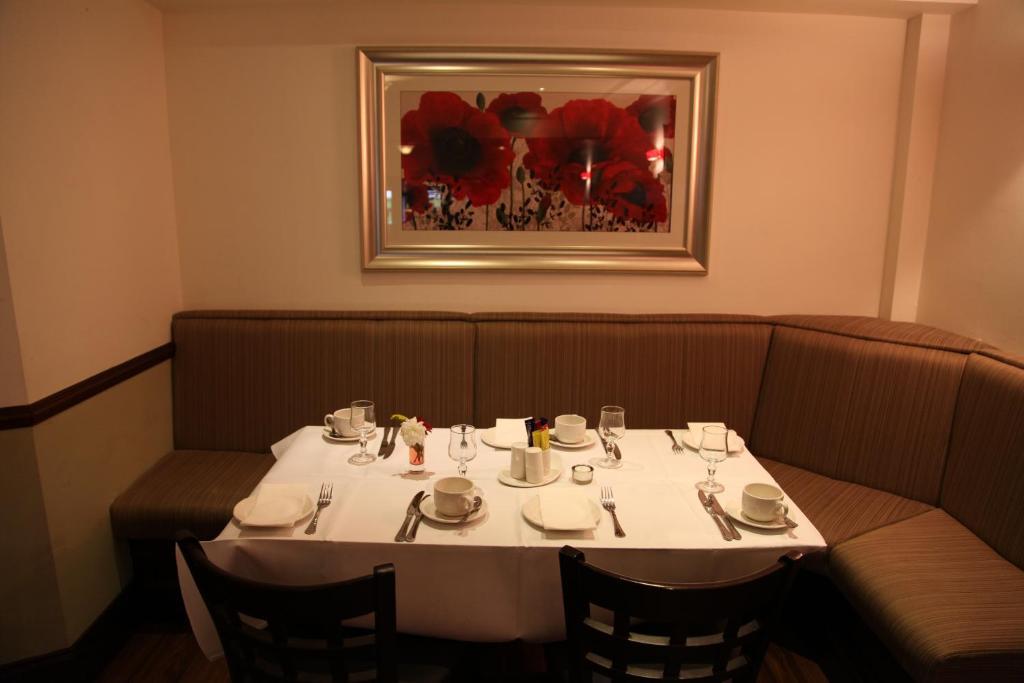 Dalton Inn Hotel Claremorris Dış mekan fotoğraf
